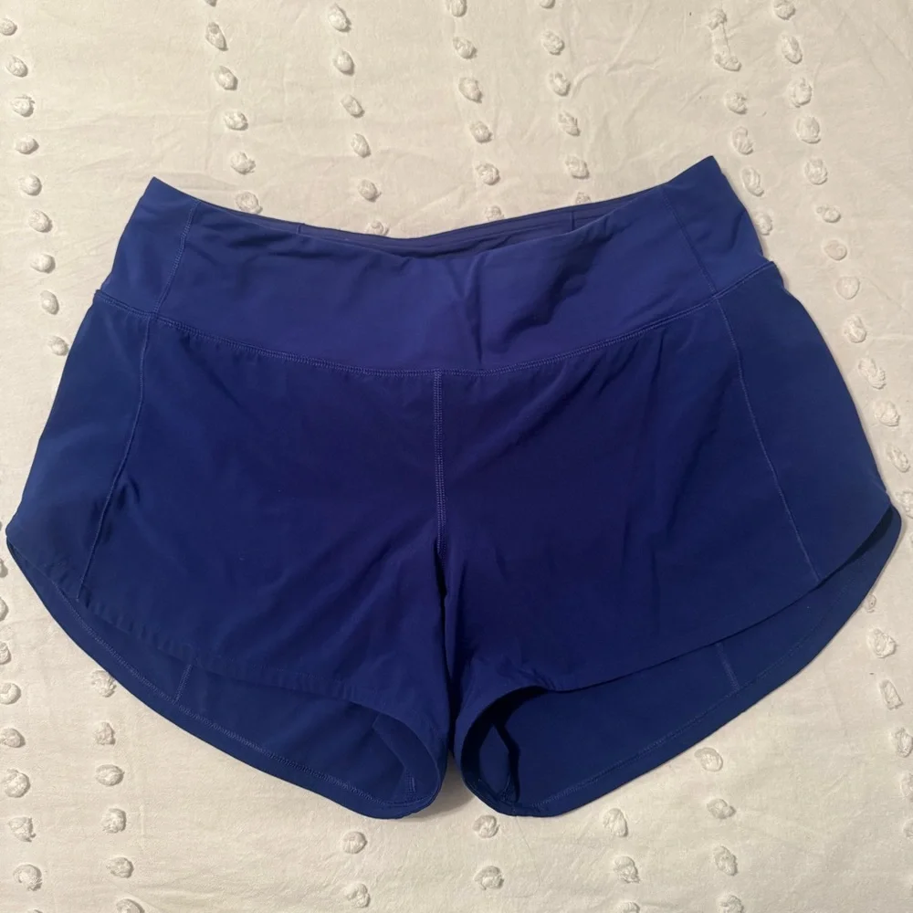 Lululemon Speed Up Mid Rise Short - Picture 2 of 4